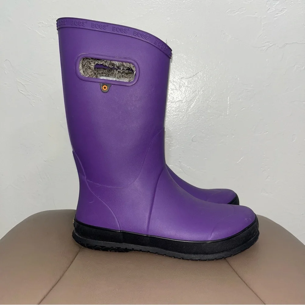 Bogs Rain Boots Purple Plush Faux Fur Lined Youth Size 6